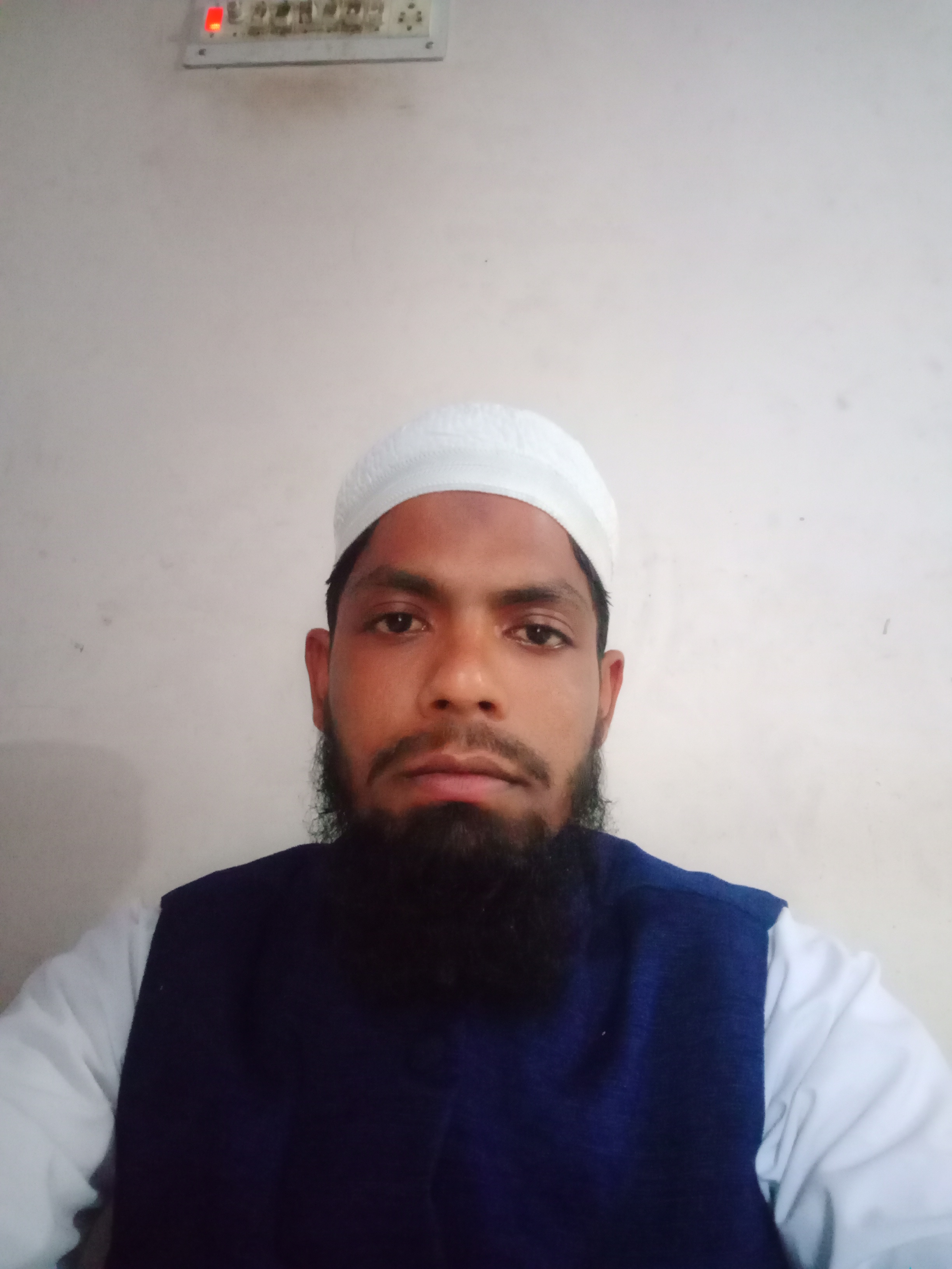 قاری محمد طہ مسعود المظاہری صدر مدرس مدرسہ ہذا Logo